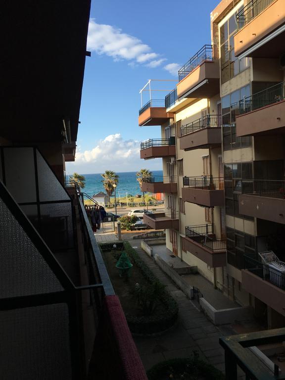 Amerigo Vespucci Apartments Falcone Exterior photo